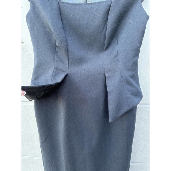 Carmen Marc Valvo black Square Neck peplum cap sleeve Form Fitting dress size 2 - Picture 8 of 13